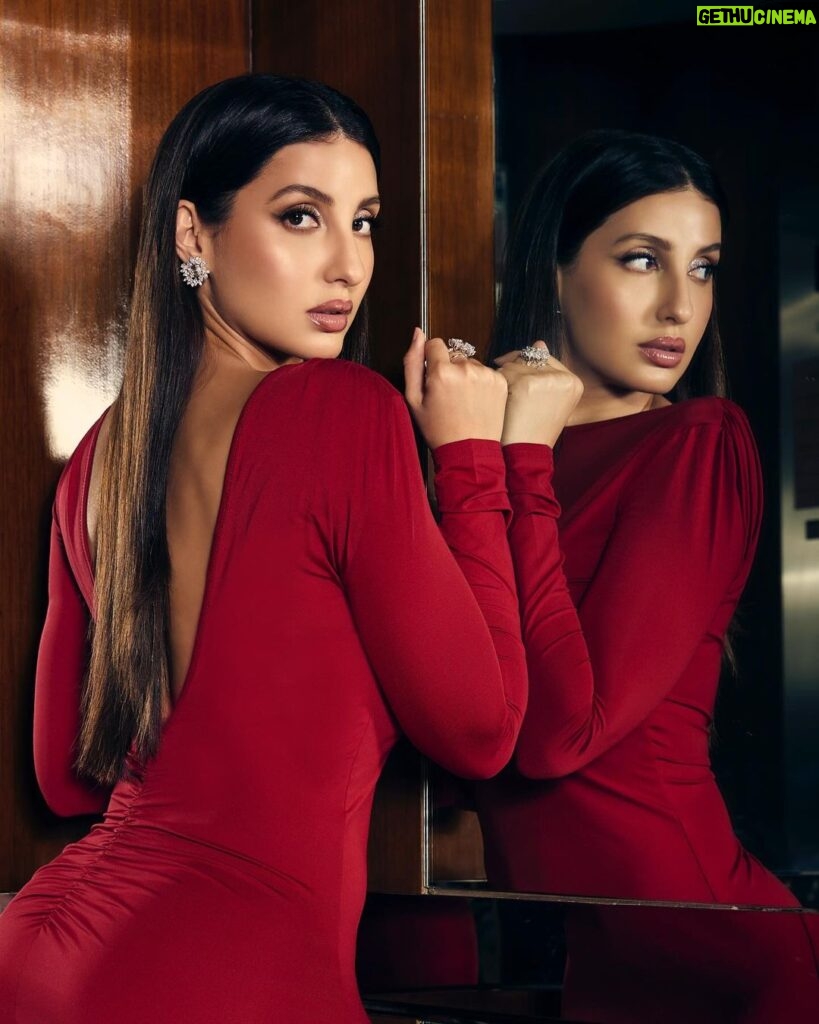 Nora Fatehi Instagram - Shawty mad ‘cause shе ain’t no (Body).. Pretty face with a Barbie doll (Body).. 🍷🍎 Outfit @miakee.official Jewellery @amarisbyprernarajpal Styled @aasthasharma @gehnadholakia Hair makeup @marianna_mukuchyan Shot by @apoorvmauryaphotography