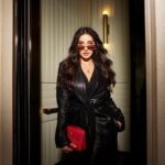 Nora Fatehi Instagram - Reflection in the mirror don't decline.. I can't even lie 🤎 Outfit @hermes @lifestyleasiaindia @marianna_mukuchyan @aasthasharma @thehouseofpixels