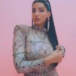 Nora Fatehi Instagram - Diamonds keep dancin’ on my necklace.. Bitches stay mad just like the rest is.. 💅🏽🧁 🎥 @anups_ @chiselbymr @nikita_karizma outhousejewellery Styled by : @manekaharisinghani Makeup by : @reshmaamerchant Hair by : @hairstylist_madhav2.0 Shot by : @kadamajay #hiphopindia