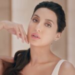 Nora Fatehi Instagram - Exploring skincare taught me the significance of inner nourishment. NuEssentials by Zeroharm, with its nano-tech face mask, goes beyond surface application. It melts like magic and penetrates deep into the skin imparting a transformative inner glow. This aligns with my tech-driven approach to genuine skin health. NuEssentials isn’t a mere product, it’s a skincare breakthrough, providing authentic results. Their innovative commitment marks a refreshing evolution in beauty care, captivating me deeply. #NorafatehiXNuEssentials #NoraLovesNuEssentials #NuEssentials #NuEssentialsByZeroHarm #ZeroHarmNuEssentials