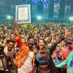Nora Fatehi Instagram - What a way to launch our new show 😍 Amazon miniTV’s ‘Hip Hop India’ breaks the Guinness World Record for the largest hip-hop performance with an epic crowd and ofcourse me and the amazing @remodsouza! 1,870 dancers participated in the largest on-ground hip-hop dance activity. The previous record was set in 2014 by 1,658 dancers in Alabama, USA. Choreographed by @suresh_kingsunited and facilitated by Amazon!! Congratulations to the team and thanks to all the amazing dancers that turned up! OUTSTANDING energy! 💃🏽 ♥️