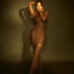 Nora Fatehi Instagram - you lost a bet, now you gotta find me.. @kadamajay Outfit @itrhofficial @esmecrystals @aasthasharma @reshmaamerchant @gabrielggeorgiou