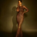 Nora Fatehi Instagram - you lost a bet, now you gotta find me.. @kadamajay Outfit @itrhofficial @esmecrystals @aasthasharma @reshmaamerchant @gabrielggeorgiou