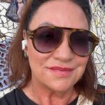 Norah Casey Instagram - Me and the early birds up for sunrise at 7am along the #venetianwalkway and strolling though the local park where #taichi #yoga #tennis #meditation and lots and lots of dog walking make up the morning mix #biscaynebay #coolneighborhoods