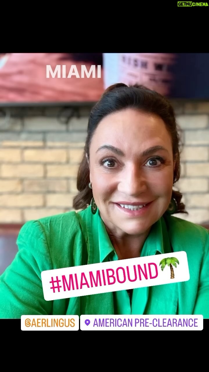 Norah Casey Instagram - Off gallivanting again… and this is a good one #thegreatescape #firststopmiami✈️ #jampackedtrip #loadsofsurprises #travelwritingatspeed #watchthisspace #planetwomantravel #outsoon 🙌 American Pre-Clearance