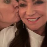 Norah Casey Instagram – I’m booking a weekly hug with the fab mood booster @triona.ie – I’ll be playing this over and over when I look my worst 😊😘 #youlookgorgeousyourself 💚