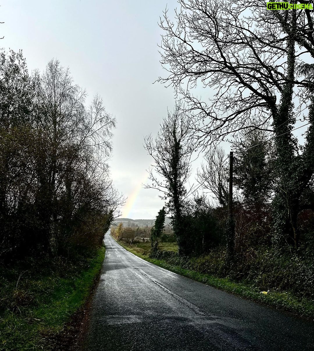 Norah Casey Instagram - Magnificently moody #leitrim this evening #hellodarknessmyoldfriend #thesoundofsilence #beautifullybrooding @leitrimtourism Oughteragh
