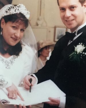 Norah Casey Instagram - Today is always a bit strange for me… it’s my wedding anniversary, or would have been had Richard not passed away - so a special day. But the perfect day to marry the person you love turned into a day I dreaded when he died. Then eventually I endured that day and now, surprisingly perhaps… I celebrate it. What a privilege to see a new year in and to wonder about all the possibilities that life holds - for me, my son Dara and all the people who are important to me. I won’t lie… I usually spend more time drifting into folders of photos from over the years, all the great moments, holidays, dinners, family occasions, days with good friends… than I do on TV on this day. But I am always left with the strongest sense that it’s never the material things... the cars, the dress, the new sofa that I think about when I look back - it’s the time I spent with people who matter and a new year is about imagining all the great moments and experiences still to come. That rarely involves the gym, the diet the achievements - it’s always about the greatest gift of all. Love, happiness, treasured moments with good friends and lots of laughter. I hope 2024 is the #yearoffun for all of you. 
Happy New Year - treasure all those great moments that make a lifetime of memories - here’s to 2024 and all she has in store for us - love and blessings from me and @dara_casey #happynewyear2024 #enjoyeverymoment 💚