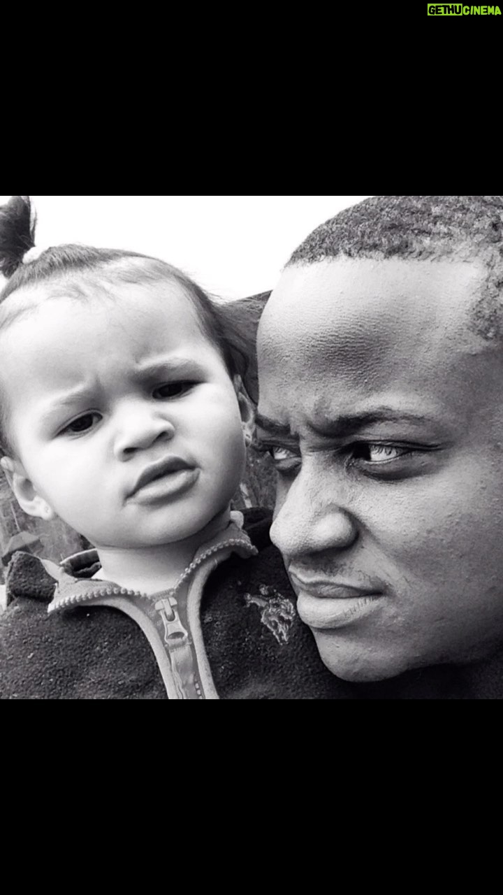 Nore Davis Instagram - Child Support Paid In Full💸❤️ #happyfathersday S/O to all the dads and mothers who stepped up. We out here co-parenting wit grace and smooth direction like google maps! What love about being a dad is allowing her to curse around me and giving her the six cord in the whip! It’s like hanging with a soulful Chucky doll👶🏽🔪❤️