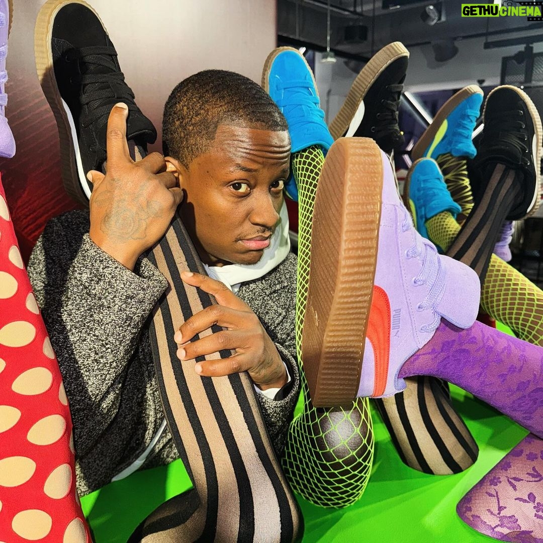 Nore Davis Instagram - Rihanna and @fenty_x_puma invited me to a private event and turned me into a model/influencer for the first time. Here’s my review: The Creepers are super cute but have horrible cellphone service!👟📵 #noredavis #fentyxpuma #puma #fenty #offbroadway