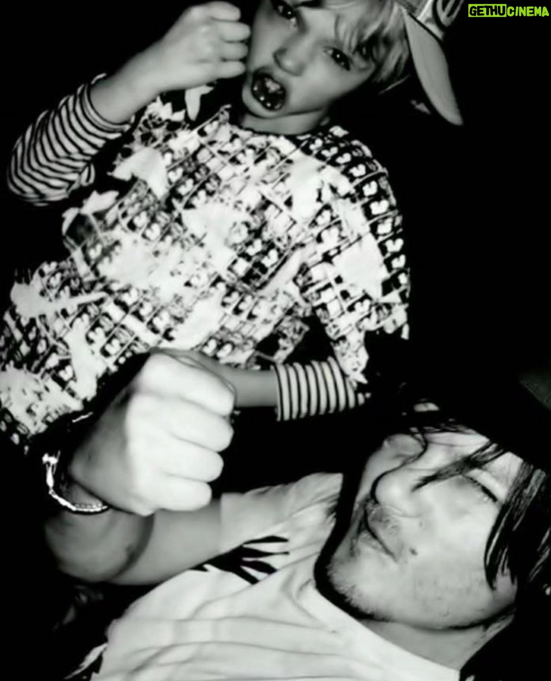 Norman Reedus Instagram - Happy bday MINGUS love u like the ocean!❤️