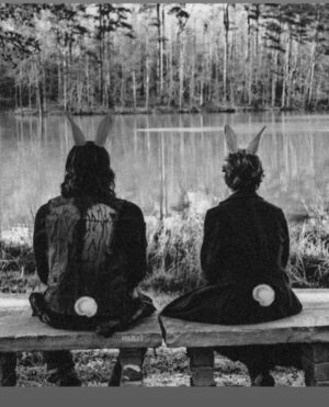 Norman Reedus Instagram - Final episode of season one tonight. Thank you to everyone watching and for all the love ❤️ and a special thank you to our amazing crew ❤️
