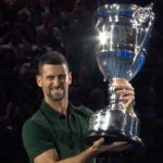Novak Djokovic Instagram - The crown on the season 🏆 @djokernole lifts the Year-End ATP No.1 for the eighth time! 😄 . #tennis #tennistv #sports #instasport #nittoatpfinals #djokovic #novakdjokovic #number1 Turin, Italy