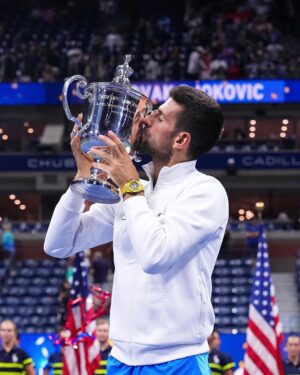 Novak Djokovic Instagram - 🏆🙏🏼2️⃣4️⃣💜💛 #USOpen