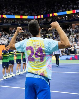 Novak Djokovic Instagram - 🏆🙏🏼2️⃣4️⃣💜💛 #USOpen