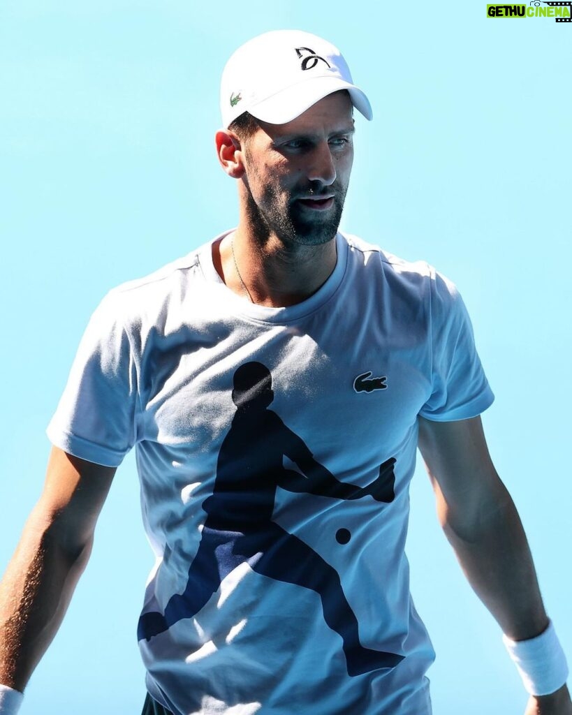 Novak Djokovic Instagram - Return of the king 👑 👋 Welcome back to our 10x champion! @djokernole Melbourne, Victoria, Australia
