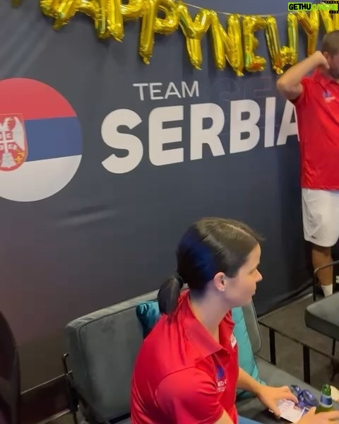 Novak Djokovic Instagram - Happy new year 2024 from Team Serbia in Perth 🎊💥🙌 Wishing everyone all the best around the world. Celebrate the good times 😃 Срећна нова година 2024 од тенис тима Србија из Перта. Све најбоље желим свима. У здравље 🎊 Perth, Western Australia