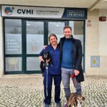 Nuno Pardal Instagram - Preocupo me mais com a saúde da Manteiga🐕 do que com a minha, e desde a primeira companheira a incrível Loba 🐕❤️, que confio na doutora @carlasofiaguerra, é a nossa veterinária de família a Manteiga 🐕, a Canita🐕, o Cão🐕, a Marley🐕 e o Ziggy🐕 são acompanhados com todo o profissionalismo, mas também com amor e carinho, até eu estou a pensar em começar a fazer as minhas consultas aqui 😉🐕. Obrigado @cvmintegrada