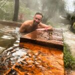 Nuno Pardal Instagram - Chuva fria águas quentes 40º #tlpicks Poça da Dona Beija