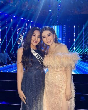 Nuntita Khampiranon Instagram - ในที่สุดก็ได้มีภาพคู่กับเจ้าของ Miss Universe สักที รู้สึกเป็นเกียรติมากค่ะ ยังไงปีหน้าขอมงให้ไทยแลนด์ ด้วยนะคะ คุณแอน ❤️👑