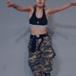 Odd Instagram - 가끔 다 부숴버리고 싶을 때가 있어