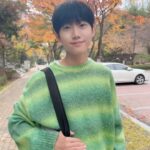 Oh Han-kyul Instagram - . 요즘 한결이는 부쩍 쑥쑥 크고있지요!! ☺️🙌 좋은소식과 함께 기분좋게 공연하러 갑니다🏛️🎶💛 항상 열심히 최선을 다하겠습니다!! (한결) . #오한결 #청소년배우오한결 #공연하러가는길 #기분좋은하루시작✌️ #가을이성큼다가온듯🍂 #감기조심하세요💕 #감사합니다♥ 예술의전당 Seoul Arts Center