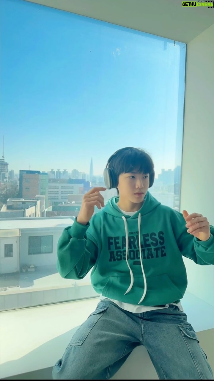 Oh Han-kyul Instagram - #한결패션룩🤩 #한결스타일✨ 깔끔,편안,댄디,세련,촉감,재질,패션 모두 완전 다잡았다!! 한참 패션에 관심많은 한결이 맘에도 완전 쏘옥!! ❤️ @littlebrenn_official #오한결 #청소년배우오한결 #리틀브렌 #littlebrenn #주니어패션 #청소년패션 #중학생패션 #머리부터발끝까지_리틀브렌✨ #패션완성템가득😎 #풀코디완성템