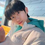 Oh Han-kyul Instagram - . 강남행🚌 . #오한결 #청소년배우오한결 #버스기다리는중👀 #초근접샷📷 #미팅하러고고고 #고민많은날💬 Seoul, Korea