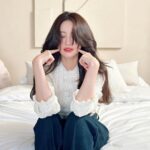 Oh Yeon-seo Instagram - 누가 앞머리 짤라줘찌? 누가 안말렸찌?