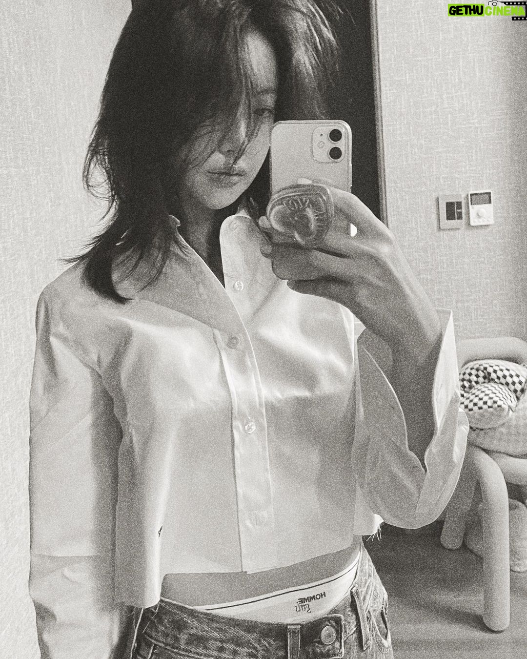 Oh Yeon-seo - 76K Likes - 🖤