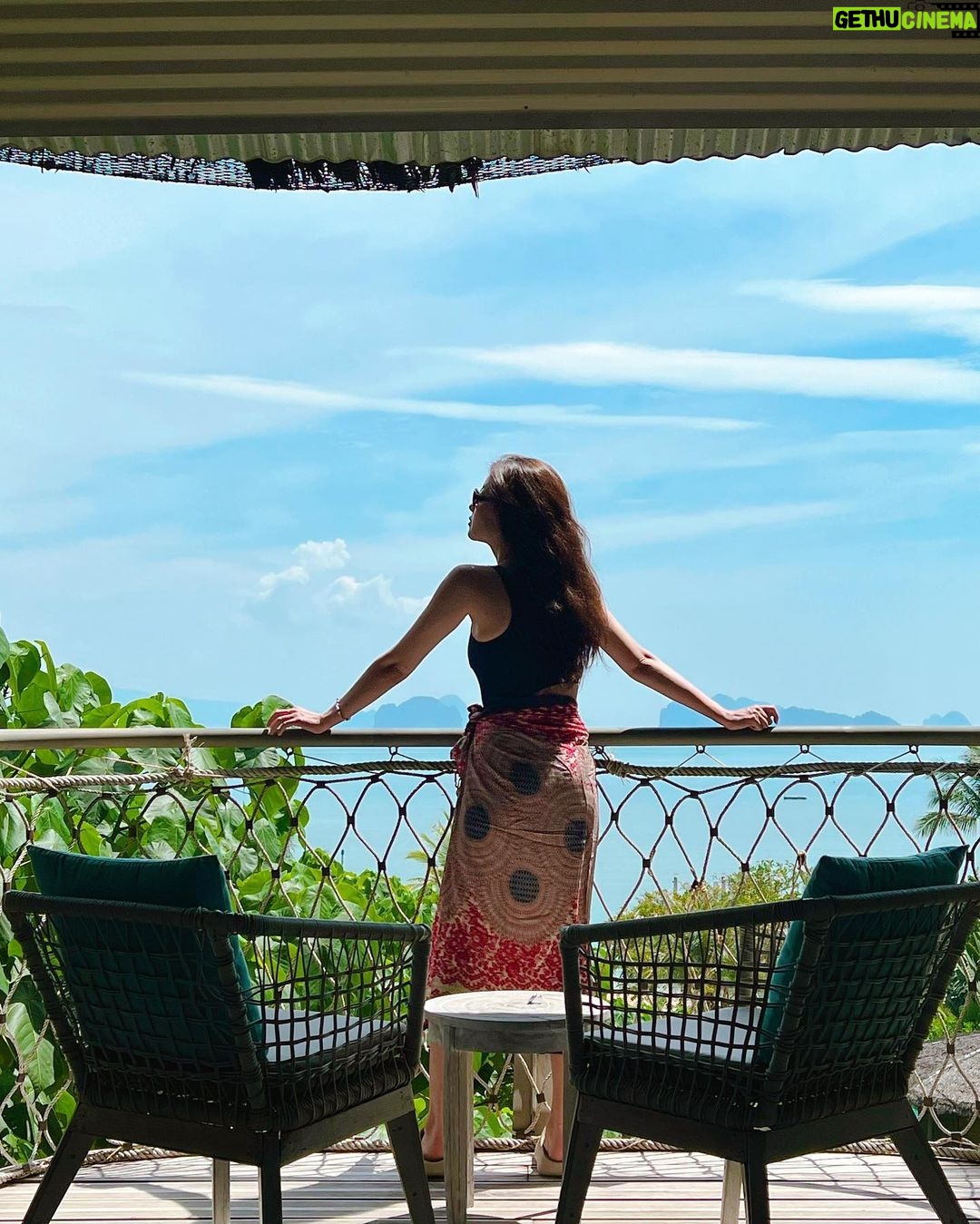 Oh Yeon-seo Instagram - 🌺🌺🌺 TreeHouse Villas ทรีเฮาส์ วิลล่าส์ เกาะยาวน้อย พังงา