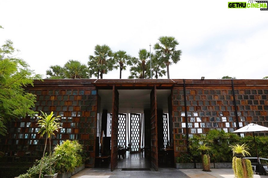 Oh Yeon-seo Instagram - was great timeđź’• The Naka Phuket