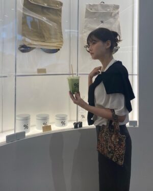 Oh Yeon-seo Instagram - ☕️