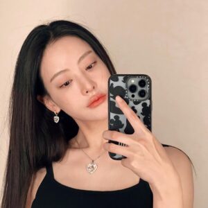 Oh Yeon-seo Instagram - 💘