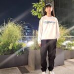 Ok Ye-rin Instagram - #광고 낮에는 아직 더운데 저녁에는 꾀 선선해요 ~ 편하고 트랜디한 룩 입고 밤마실 ✨️ 키즈맨투맨 + 카고바지 + 볼캡 + 운동화 가을에도 디스커버리키즈와 함께 🤍 . . @discoveryexpeditionkids_kr #리틀디스커버러 #디스커버리키즈 #키즈맨투맨 #주니어바지 #키즈카고팬츠 #키즈카고바지 #디스커버리키즈바지 #디스커버리키즈모자 #키즈볼캡