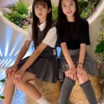 Ok Ye-rin Instagram - . 오늘 의상 통했네 🩶 어딜가나 시선집중 . . . . #아역배우 #키즈모델 #옥예린 #유아라 #초6 #친구 #핫플 #reels 가로수길