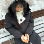 Ok Ye-rin Instagram – #광고

날씨가 많이 추워요 🥶
이럴땐 롱한 기장감의 롱패딩이 최고!

모자쓰면 얼굴에 오는 칼바람도 막아주고
눈이 내려도 탁탁 털어버리니 뽀송뽀송 ❄️

새하얀 눈밭에서 반짝반짝 예린이 눈망울
아직은 추우니깐 옷 따뜻이 챙겨입기로해요 🤍
.
.
.
@discoveryexpeditionkids_kr 
#리틀디스커버러 #디스커버리키즈 #키즈패딩 #디스커버리키즈패딩 #디스커버리키즈롱패딩 #여아패딩 #아동패딩 #주니어패딩 #키즈롱패딩 #주니어롱패딩 #키즈머플러