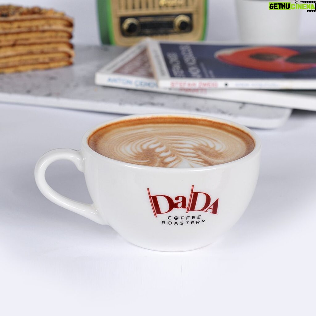 Okan Bayülgen Instagram - @dadacoffeeroastery Dada Coffee