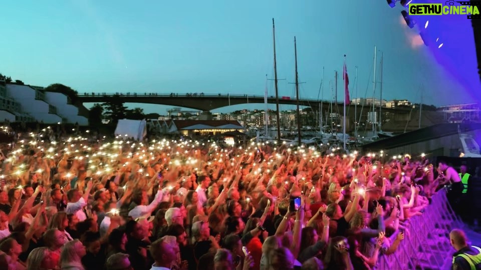 Ola Salo Instagram - Stenungsund! What an absolutely wonderful evening we had! And what a beautiful backdrop!