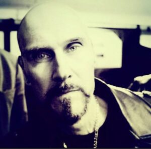 Ola Salo Instagram - Vila i frid, Fredrik.
Kommer sakna dig enormt.

-

It’s with great sadness and shock that we received the news that our dear friend and beloved collaborator Fredrik Notling has passed away.
 
Fredrik was the person who taught us all about the internet and ran our website for many years. But he also became a close friend to the band throughout the years.
 
Fredrik had a big heart, a warm soul, a twisted sense of humour and a very open mind. He greeted everything new with a curious “Å-hå!?” and in that sense was an inspiration to us all. 
 
He had a deep and thorough love of music and film and was the one you always could discuss cult films, rare bootlegs and obscure outtakes from favourite bands with. Besides that, he was a fantastic singer and joined us many times on stage and in the studio. 
 
He was always concerned about our rock roots and therefore always let us know when the guitars were mixed too low. It feels good now to remember that last summer on our reunion tour he was very pleased to hear that the guitars were turned up to a proper eleven.
 
Fredrik will be deeply missed by us all. He will leave a big void in all of our lives.
Rest in Peace, Fredrik.
 
/The Ark