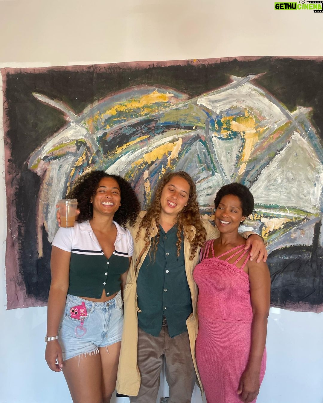 Olan Prenatt Instagram - @artmart.la @thesonofbob @a_v_e_ thank you so much 🙏🏽💛 Silver Lake