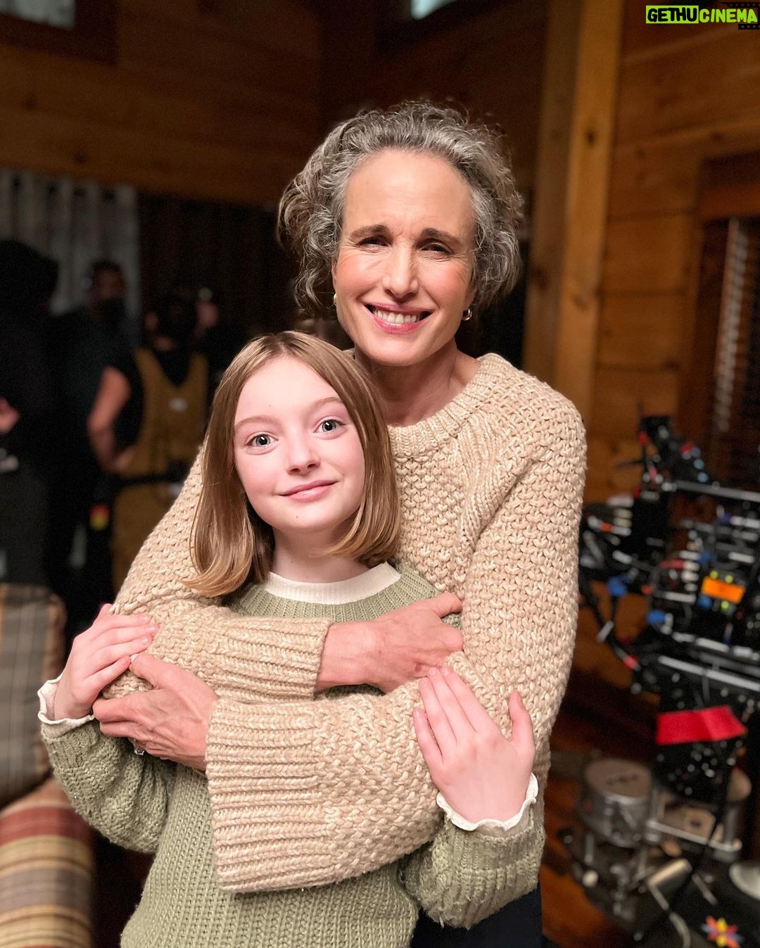 Olive Elise Abercrombie - 3.7K Likes - Nicest cast/crew award 🏆 @theotherzoeymovie Thank you so much for having me, I had the best time on this movie and learned a ton. Thank you Andie/Patrick for being the best screen parents and THANK YOU big bro Drew for always goofing around with me and introducing me to Kubo and the Two Strings, it has been one of my favorites ever since.
#theotherzoey