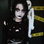 Olive Elise Abercrombie Instagram - “You Heard Me Rapping, Right?” 🎃 🐦‍⬛ #ericdraven #halloween2023
