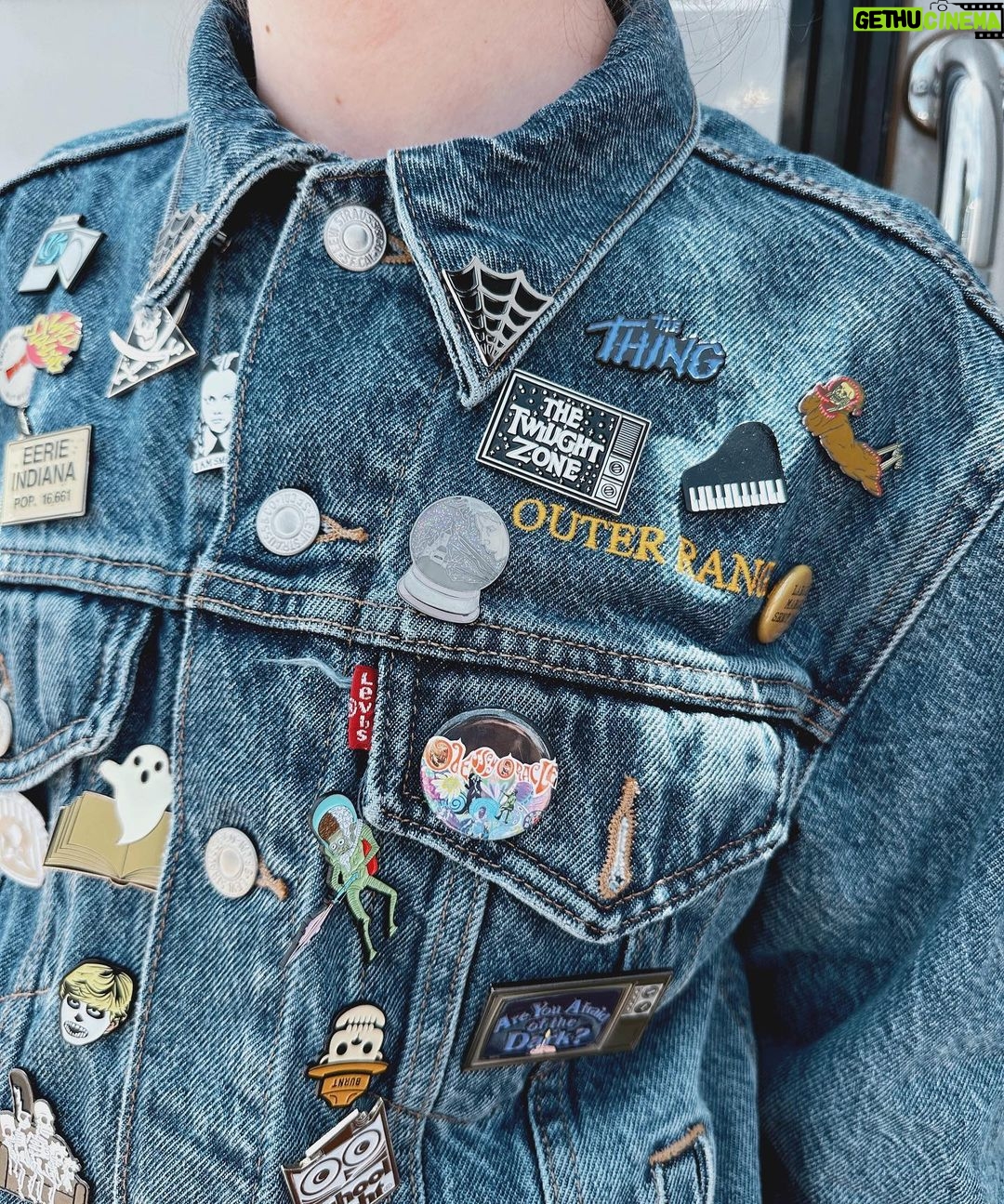 Olive Elise Abercrombie Instagram - Pieces of Flair (and a cool new pin addition 🦬 thx @the.pbread)