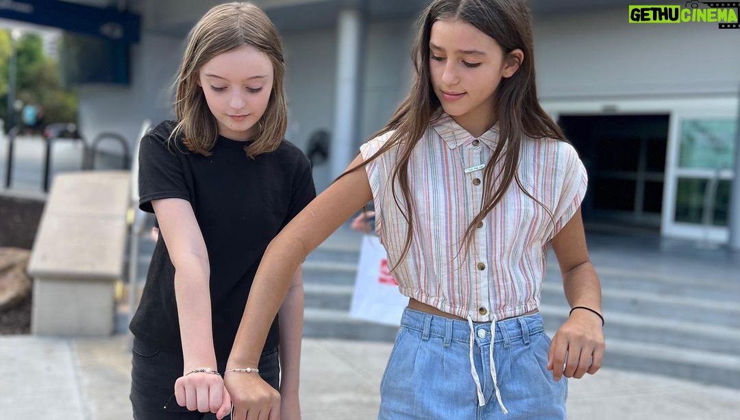 Olive Elise Abercrombie Instagram - That time @riveraelyse_2010 came for a surprise visit 💞 Love these sweet friends. Atlanta, Georgia