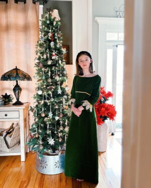 Olive Elise Abercrombie Instagram - Merry Christmas 🎄 from Gamma & Pop Pop’s house