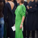 Olivia Palermo Instagram - 💚 @victoriabeckham | SS24 with @victoriabeckhambeauty | #PFW 👗🕶️👛: @victoriabeckham 👢: @stuartweitzman 💄: @shaynagold for @victoriabeckhambeauty 💇🏼‍♀️: @stefanbertin 📷: (1) @essbeephoto (2) @wheresmydriver (3,4) @marwan_photographer (5) @samsphotographyparis (6) @darren_gerrish Paris, France