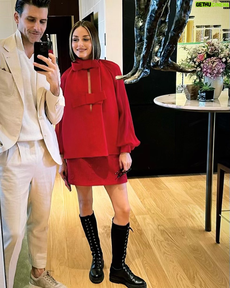 Olivia Palermo Instagram - LโAppartement du @parkhyattparis ๐ Feels like my fully stocked Parisian home - a perfect new space during my time while Iโm in town ๐๐ป Paris is like a second home and now I found a fab apartment ๐๐ช ๐ท: @romilux ๐ Park Hyatt Paris-Vendome