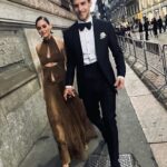 Olivia Palermo Instagram - Sunday night out in Milian ✨🩷 La Scala Di Milano