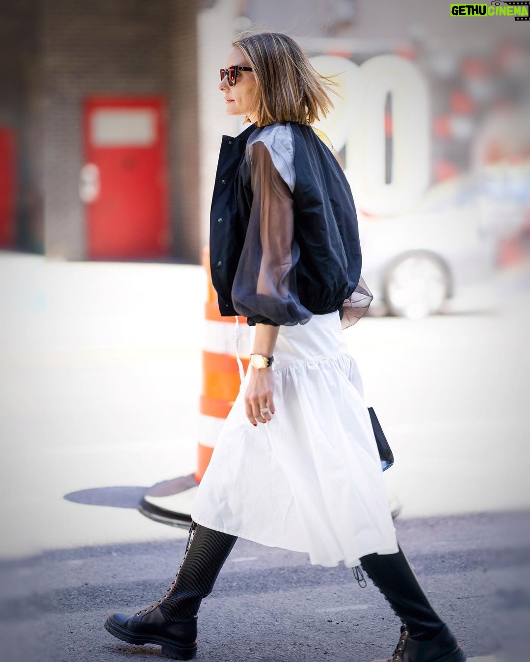 Olivia Palermo Instagram - Us NYers are always on the move 🏃♀️💨 New York, New York